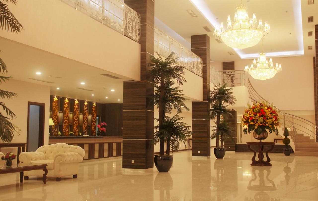 Sutanraja Hotel Kotamobagu Экстерьер фото