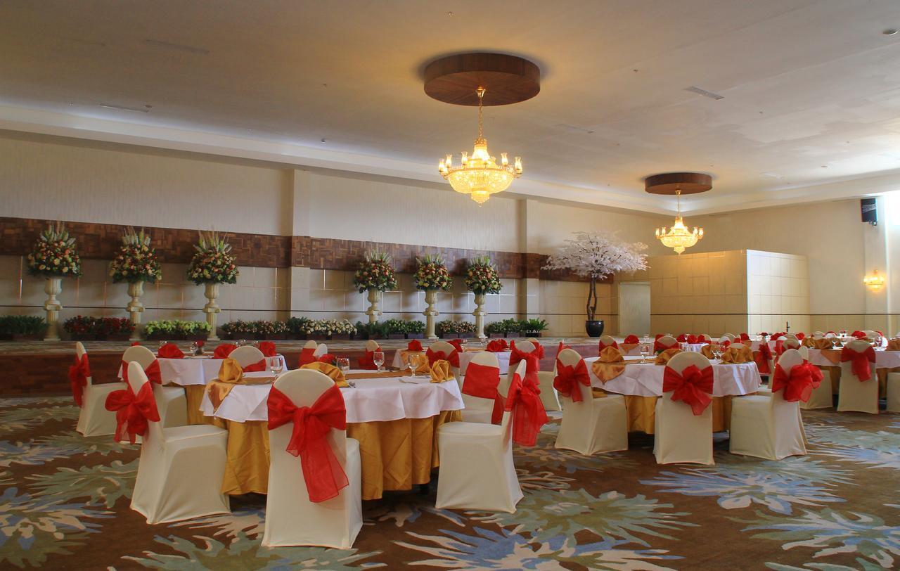 Sutanraja Hotel Kotamobagu Экстерьер фото